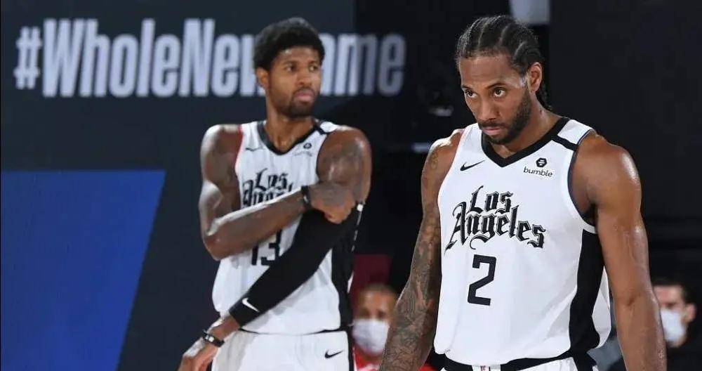 伊涅斯塔：佩德里不必成为我，希望他未来达到更高水平（伊涅斯塔：佩德里无需做我的翻版，期待他未来更上一层楼）